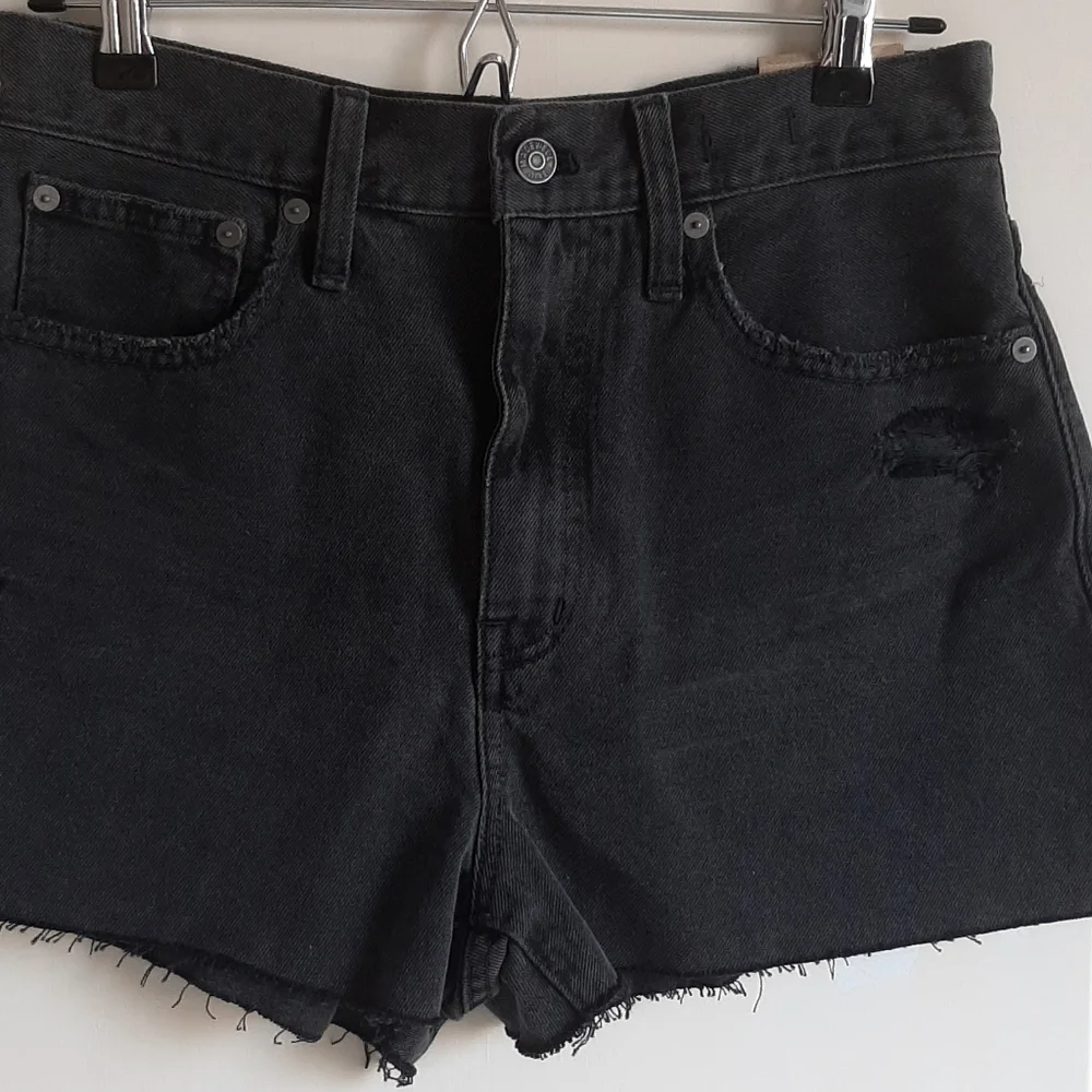 NWOT Madewell The Momjean Cutoff Short Size 28 - Picture 2 of 6